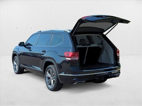 Used 2019 Volkswagen Atlas SE w/ Towing Package image 9