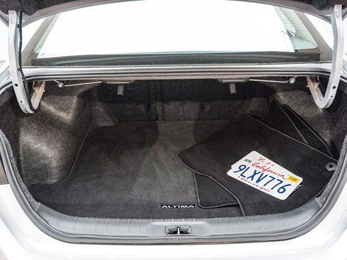 Used 2024 Nissan Altima 2.5 SV image 27