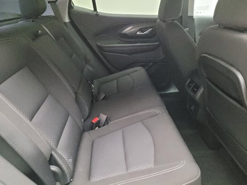 Used 2023 GMC Terrain SLE w/ Driver Convenience Package image 19