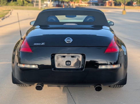 Used 2004 Nissan 350Z Touring image 13