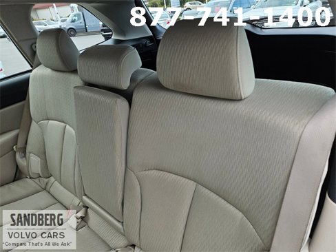 Used 2011 Subaru Outback 2.5i image 16