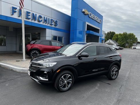 Used 2023 Buick Encore GX Select image 1