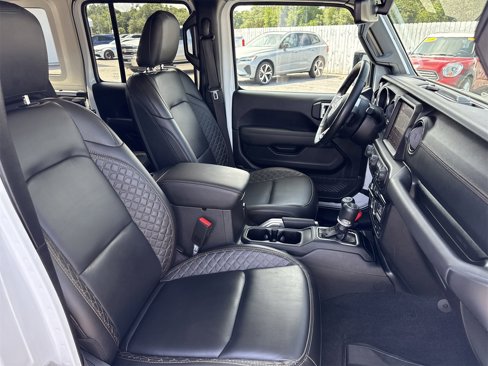 Used 2021 Jeep Wrangler Unlimited Sahara image 25