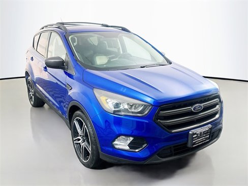 Used 2019 Ford Escape SEL image 1