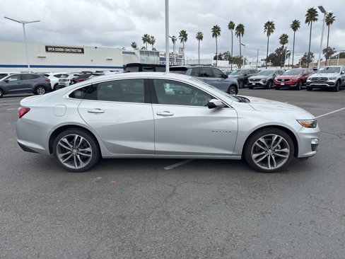 Used 2022 Chevrolet Malibu LT image 2