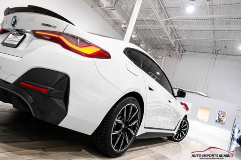 Used 2022 BMW i4 eDrive40 w/ M Sport Package image 46