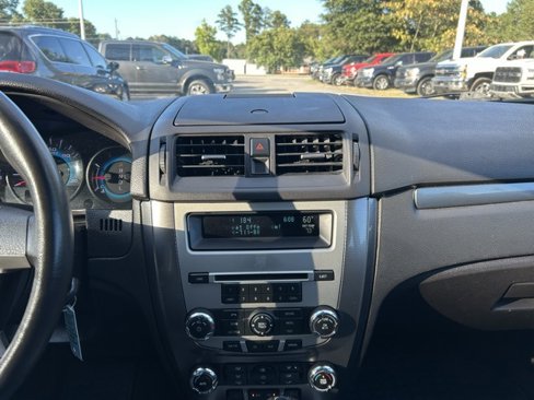 Used 2012 Ford Fusion SEL image 20