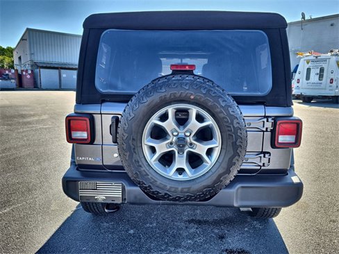 Used 2020 Jeep Wrangler Unlimited Sport image 15