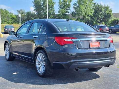 Used 2013 Chrysler 200 Limited w/ Sun/Sound Group image 9