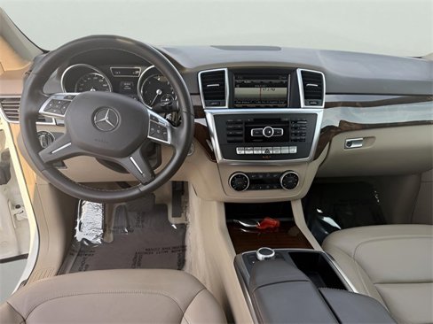 Used 2015 Mercedes-Benz ML 250 BlueTEC 4MATIC image 22