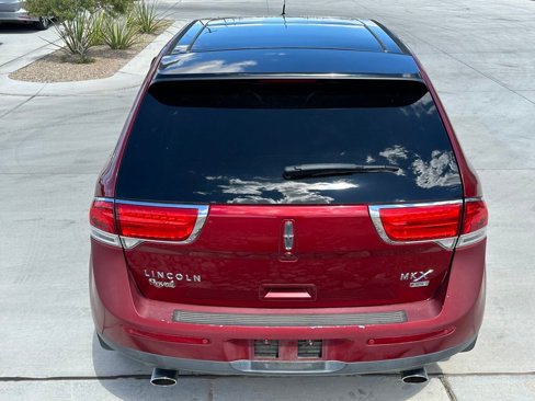 Used 2013 Lincoln MKX AWD image 7