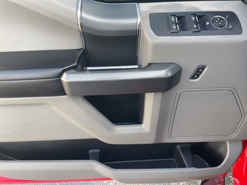 Used 2016 Ford F150 XLT w/ Equipment Group 301A Mid image 18