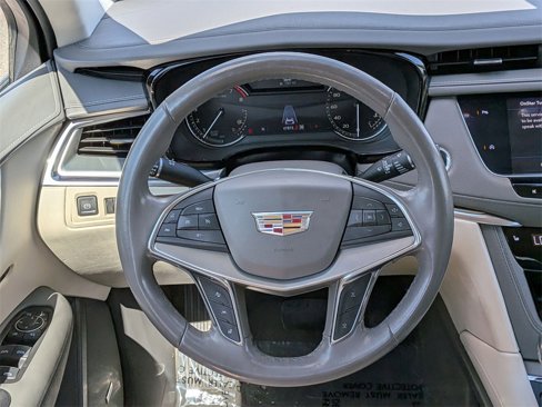 Used 2020 Cadillac XT5 Premium Luxury w/ LPO, Floor Liner Package image 19
