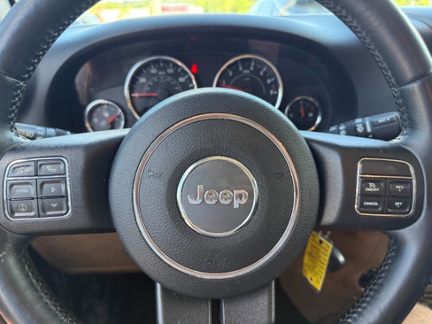 Used 2015 Jeep Wrangler Sahara w/ Connectivity Group image 20