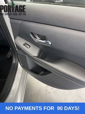 Used 2023 Nissan Sentra SV image 30