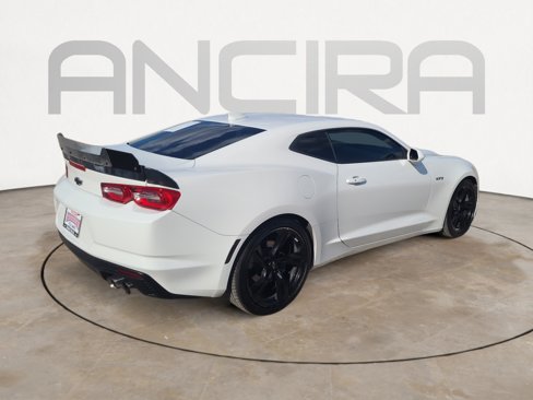 Used 2021 Chevrolet Camaro LT image 10