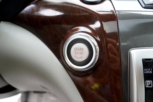 Used 2012 Nissan Quest SL w/ Bose Pkg image 21