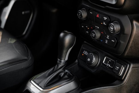 Used 2021 Jeep Renegade Limited w/ Sun & Sound Group image 32