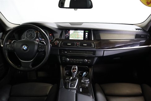 Used 2016 BMW 550i xDrive Sedan image 22
