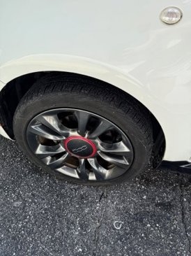 Used 2017 FIAT 500 Pop w/ Sport Black Trim Package image 6