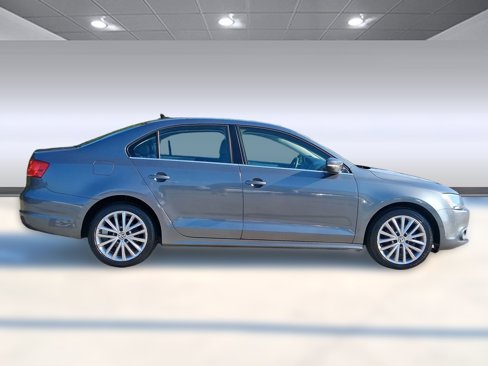 Used 2012 Volkswagen Jetta SEL image 8