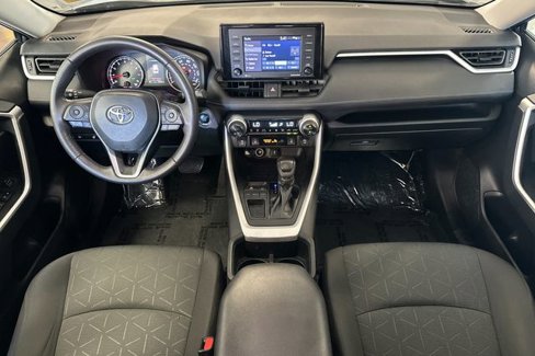 Certified 2022 Toyota RAV4 XLE image 19