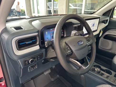 New 2025 Ford Maverick XLT image 21