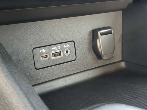 Used 2021 Nissan Sentra SV image 29