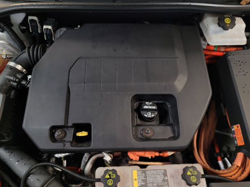 Used 2015 Chevrolet Volt w/ Enhanced Safety Package 1 image 30