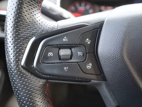 Used 2023 Chevrolet TrailBlazer RS image 47