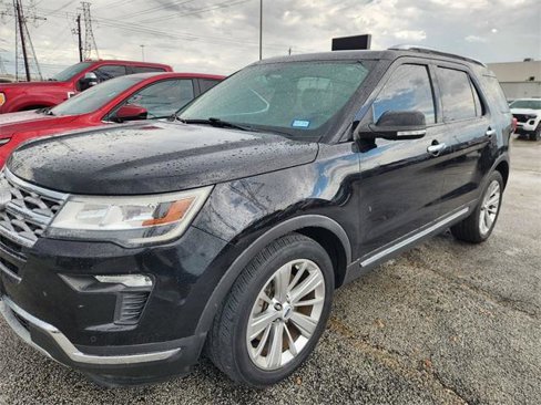 Used 2019 Ford Explorer Limited w/ Class III Trailer Tow Package image 2