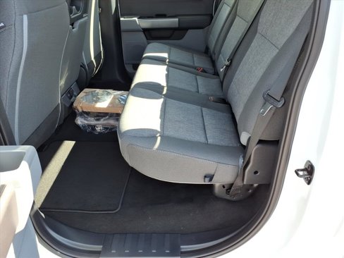 New 2026 Ford F250 4x4 Crew Cab Super Duty image 7