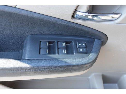 Used 2018 Honda Pilot EX-L image 18