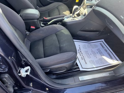 Used 2013 Chevrolet Cruze LT w/ Spring Special Edition image 30