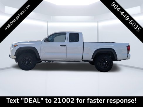 Used 2022 Toyota Tacoma SR w/ SX Package image 6
