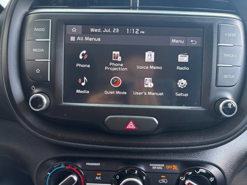 Certified 2022 Kia Soul LX image 18