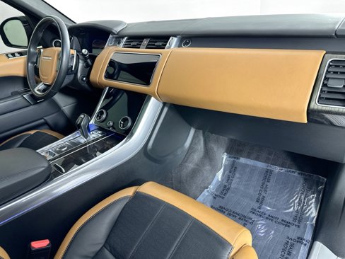 Certified 2019 Land Rover Range Rover Sport HSE Dynamic image 26