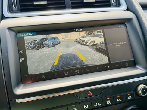 Used 2019 Jaguar E-PACE image 20
