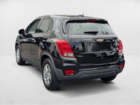 Used 2020 Chevrolet Trax LS image 7