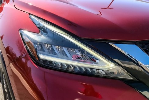 Used 2019 Nissan Murano S image 16