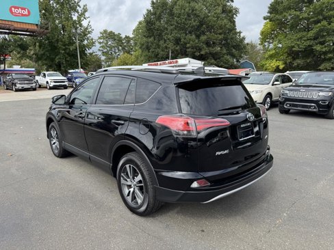 Used 2016 Toyota RAV4 XLE image 10