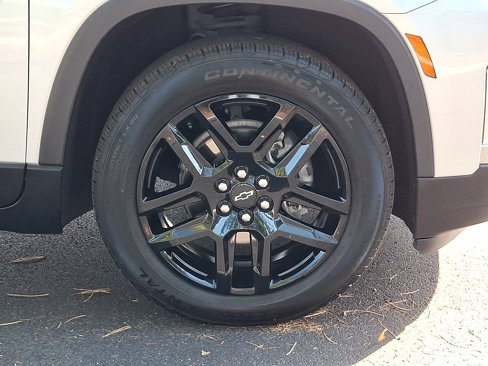 Certified 2022 Chevrolet Traverse LS w/ LPO, Blackout Package image 26