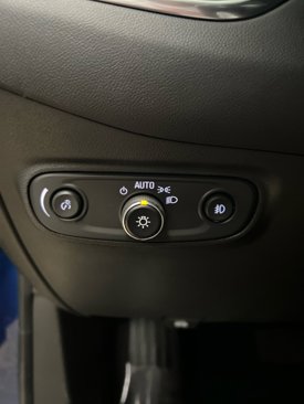 Used 2021 Chevrolet Equinox LT image 29