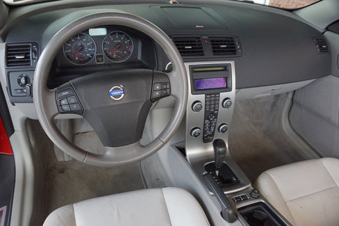 Used 2008 Volvo C70 T5 image 28