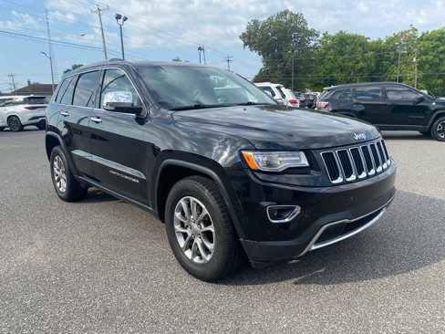 Used 2015 Jeep Grand Cherokee Limited w/ Luxury Group II image 3