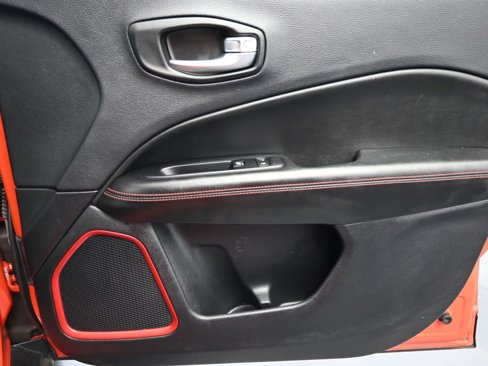 Used 2021 Jeep Compass Trailhawk image 28