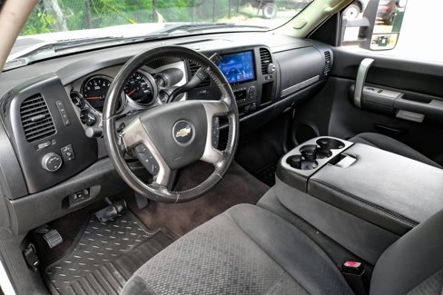 Used 2008 Chevrolet Silverado 2500 LT w/ 1LT Convenience Package image 2