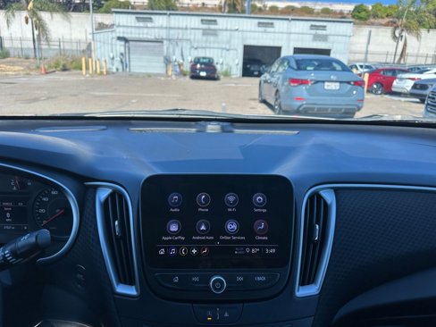Used 2023 Chevrolet Malibu LT image 18