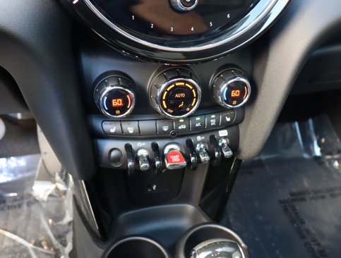 Used 2023 MINI Cooper S image 23