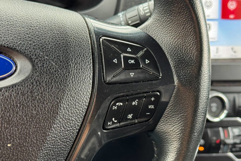 Used 2018 Ford Explorer XLT w/ Equipment Group 202A image 35